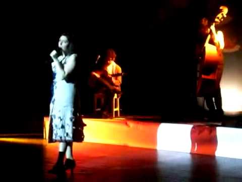 Deolinda - Parva que sou - 12 Março 2011 - Ferrol, Galiza