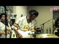 Larry Graham Plays Maroon 5's Move Like Jagger
