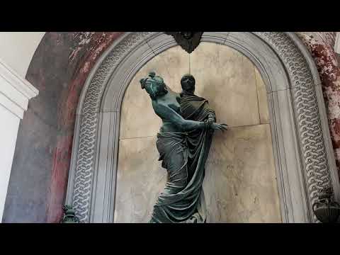 Disturbing Find in a Cemetery- Genoa 🇮🇹