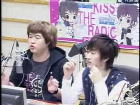 Sukira 2007.05.09 - During a song