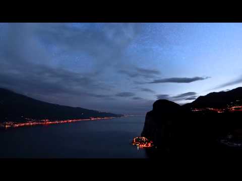 The Police - Walking On The Moon (Electro Remix) - 100,000 Plays Special - (HD)
