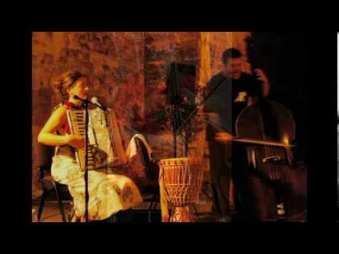 Matilde Politi - Ainavo (from her CD Vacanti sugnu china)