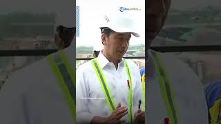 Momen Jokowi Pasang Bilah Pertama Garuda di Kantor Presiden IKN, Otot Tangan Sampai Terlihat