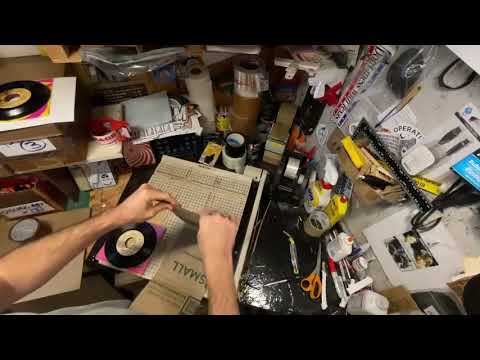 How To Ship 1 LP & 13 7” singles in 1 Box / Vinyl Record Packing for Shipping   / Dec 2022