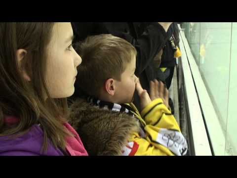 AAA Max und Carina bei den Pinguinen in Krefeld