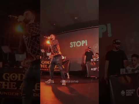 Ha deciso di chiudere la Battle con una fatality, tutto Blnkay #foryou #freestyle #free #funny