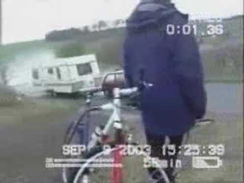 renault 5 and caravan funny!!!!!