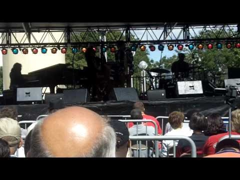 Tia Fuller - Ebb & Flow (Live at Detroit Jazz Fest 2010)