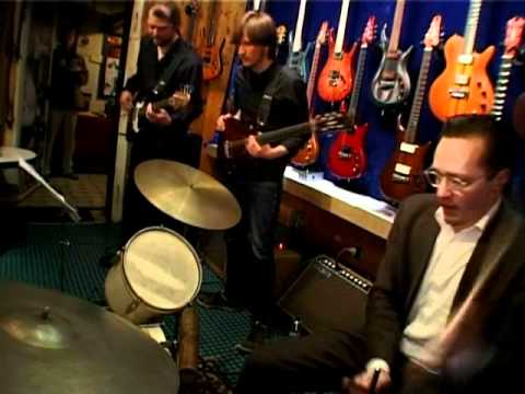 DAS GRUENE HEMD plays Funk in Deep Freeze (by Hank Mobley)