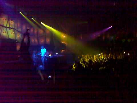 Armin Van Buuren Live - Black Sun