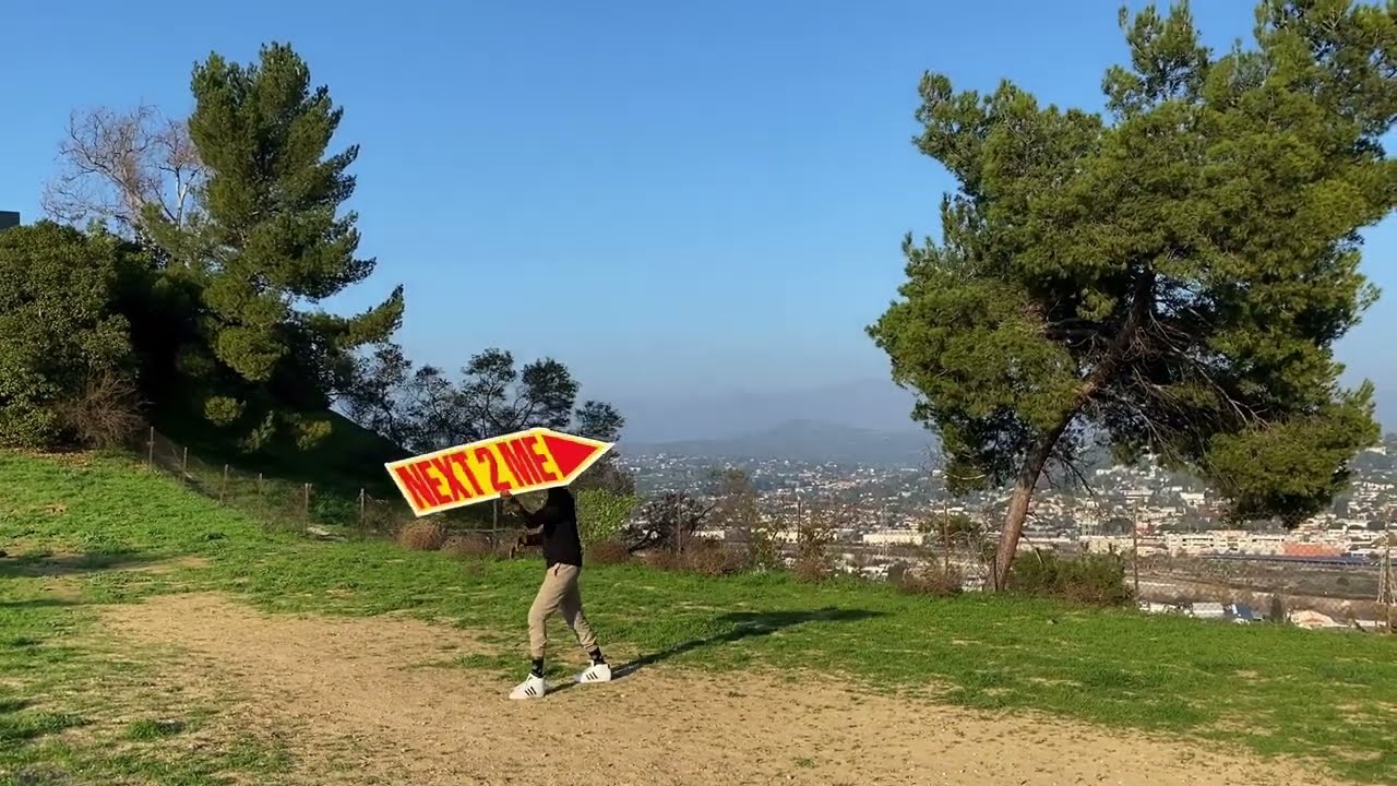 Lyrics : Jim-E Stack - Next To Me ft. Lucky Daye + Terjemahan - Pancaswara Lyrics