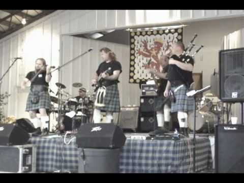 Hunting McLeod Coyote Run 2006 McHenry Celtic Festival fiddle music bagpipes