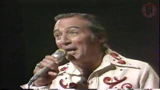 Faron Young - medley Wine Me Up,Hello Walls,Here I Am In Dallas and Four In The Morning 1977