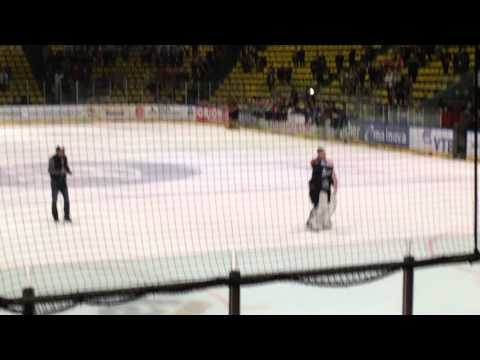 Löwen Frankfurt: Tanz von Antti Ore