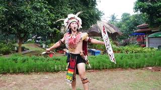 Download lagu Tarian demanai makang kenyah mp3 Download lagu Tarian demanai makang kenyah mp3