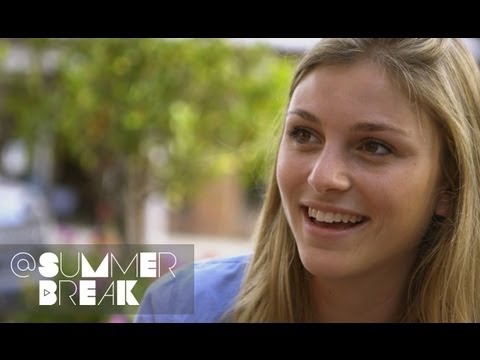 Zaq Surprises Clara, Alex & Connor Play the Field | Season 1 | Episode 2 | @SummerBreak