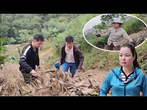 Nhuong helped Hoang with the work, and Khanh's mother suddenly wanted to help as well.