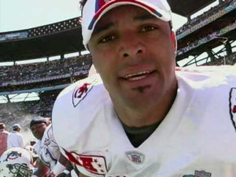 Tony Gonzalez Madden 2004 Intro EA SPORTS