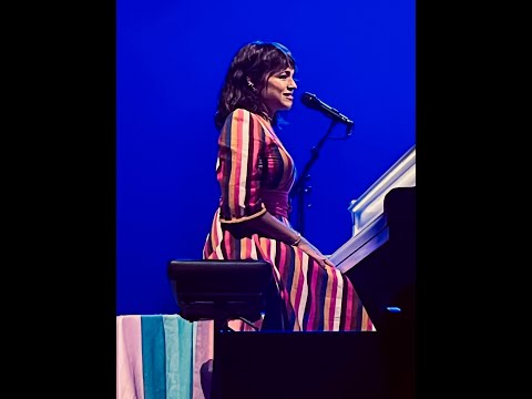 Norah Jones live "Drunken Angel" (Lucinda Williams cover) w/Alynda Segarra, Vancouver 30 July 2024