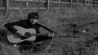 Jake Bugg- Love me the way you do.