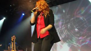 Noemi - Run The World / Sempre In Viaggio (live@Alcatraz) [20/21]