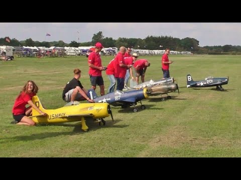 TJD MODELS DISPLAY TEAM - 5 LARGE SCALE RC WW2 FIGHTERS FLYING AT THE SOUTHERN MODEL SHOW - 2022