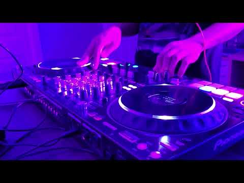 Quick Mix: Old School R&b, Hip-Hop and Rap - 90s/2000s