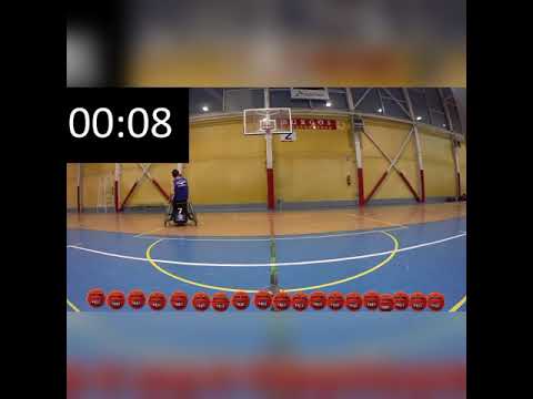 Ejercicio de tiro de Baloncesto en Silla de Ruedas.