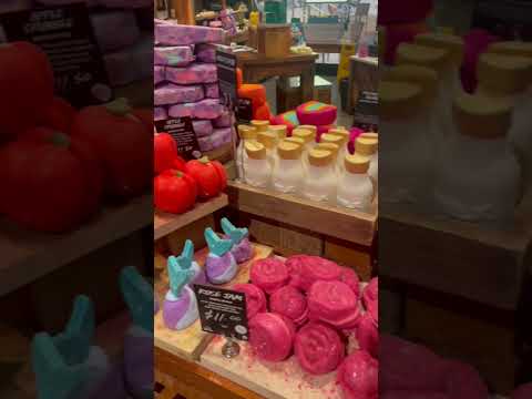 compre comigo na exuberante !! compras de autocuidado com a nova coleção exuberante de outono !! #lush #selfcare