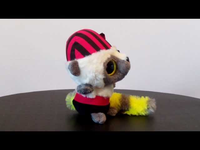 Vídeo relacionado con Aurora YooHoo Lemmee Lemur 61082 - Lemur (12,7 cm), Color Gris, 11 x 19 x 13 cm