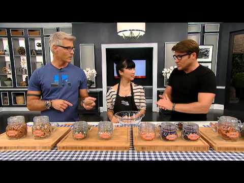 How to Make Homemade Trail Mix