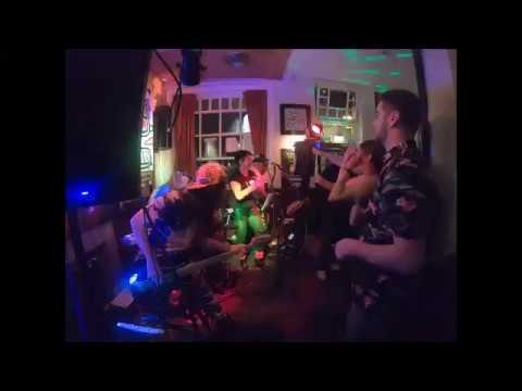 Lovin' the 90's at the Bricklayers Arms Beckenham 20190126