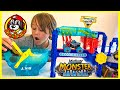 Monster Truck Toys UNBOXING 📦 Monster Jam MEGALODON MONSTER Car WASH (Dirty to Clean Color Changers)