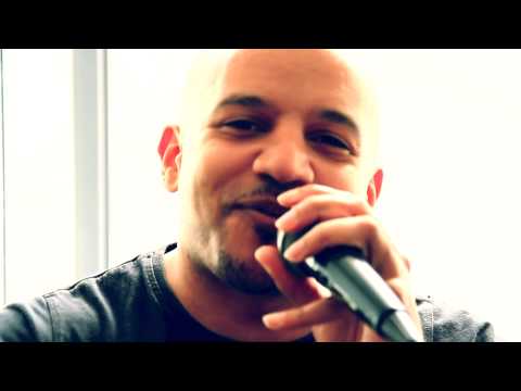 Champagne Bubblee talks to Dj Illatek at the UKG Charity Photo shoot