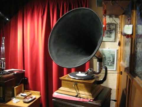 Mitchell Ayres.  Mary Ann Mercer (Vocals).  Cole Porter's 'Between You and Me'.  10" 78 rpm Record