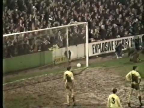 West Ham .Eintracht F.3-1 75/76
