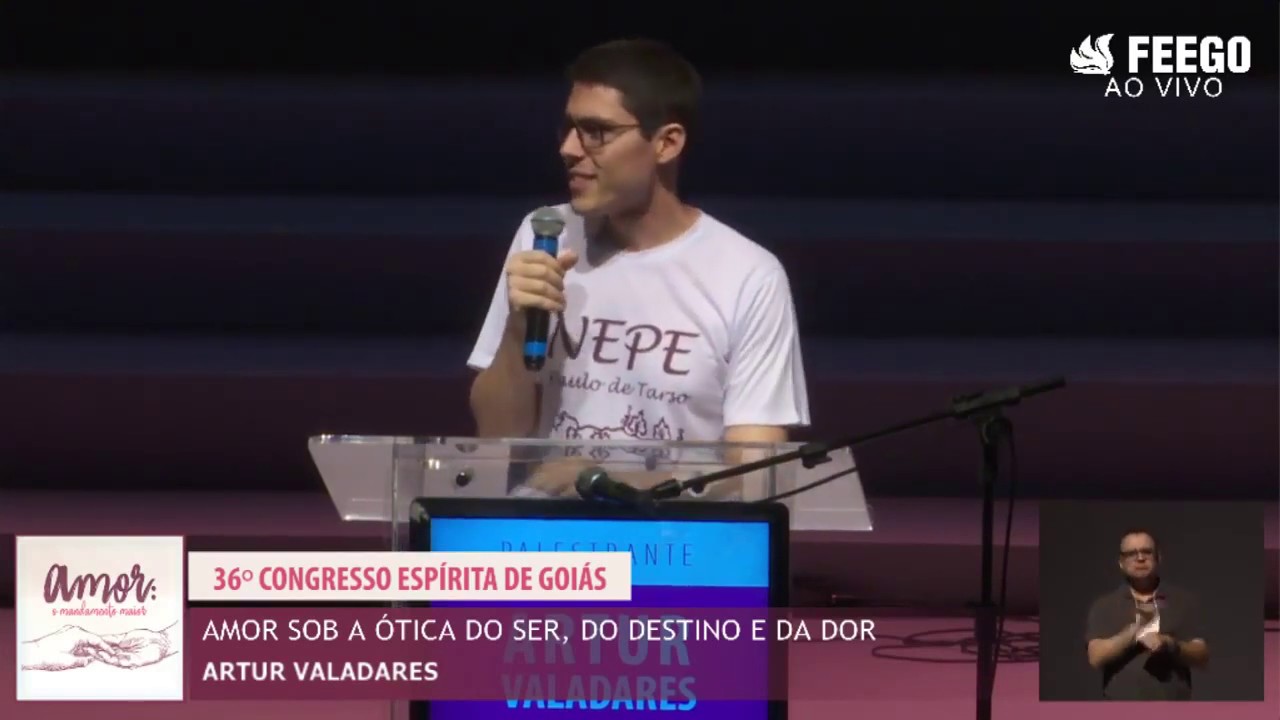 Amor sob a ótica do ser, do destino e da dor - Artur Valadares