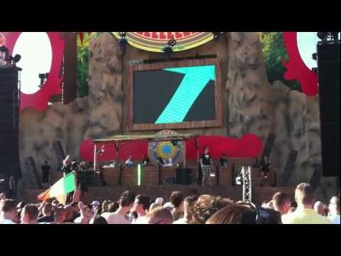 Amnesys vs Mad Dog Finish - Harmony Of Hardcore 2012