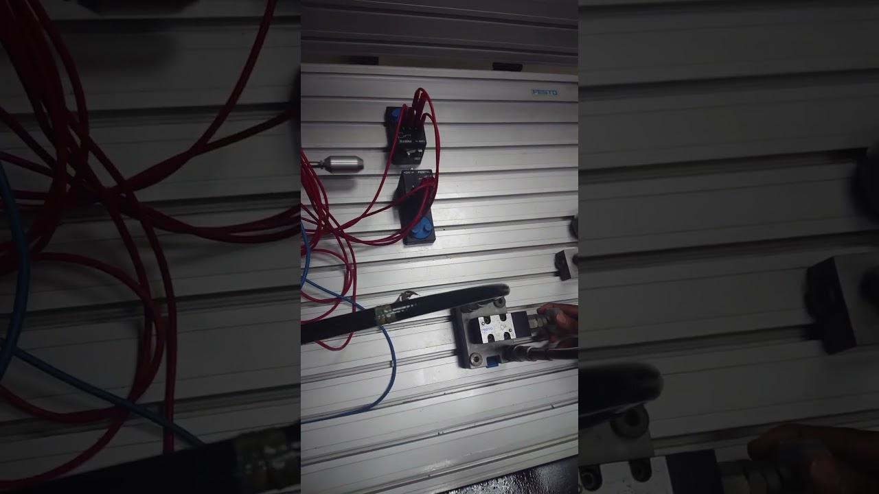 Hydraulic VS Electro-Hydraulic