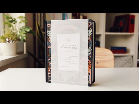 Crossway Journaling Bible 'The Lion and the Lamb' First Impressions & Review