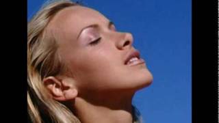 Serge Reggiani: ''De velours et de soie'' (B. Vian/ J. Walter), 1964