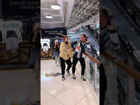 Unexpected situation😂