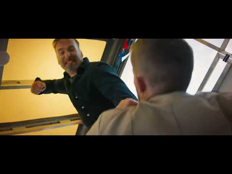 NADIE 2 - Hutch gana la pelea en las recreativas