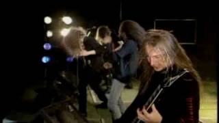 Cannibal Corpse - A Skull Full Of Maggots [Live]