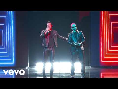 Carlos Rivera, Maluma - 100 Años (Premio Lo Nuestro 2021)