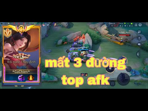 Kahlii tried on the equipment as requested by a friend.