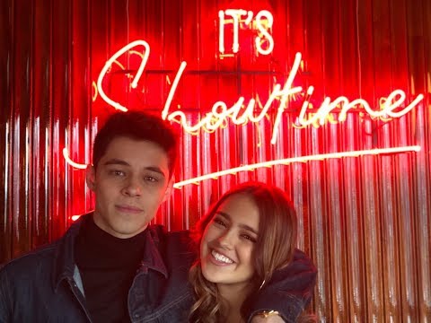 Kally's Mashup - Intervista ai protagonisti Maia Reficco e Alex Hoyer