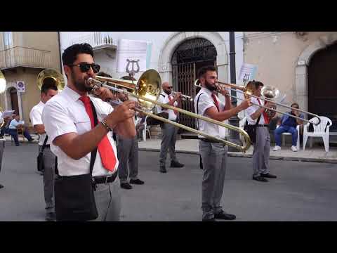 Montagano 2018 - Banda Musicale Citta' di Nardo esegue ATAN del Maestro G: LANARO