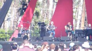 Phish - Festival 8 - Invisible (Acoustic)