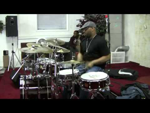 James Ross @ Calvin Rodgers - (Drum Solo) - ''How To Play Wi